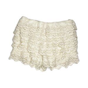 Ivory Lace Shorts - Size Medium